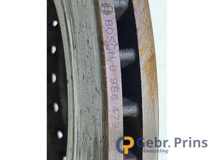 Remschijf voor van een Renault Kangoo Express (FW) 1.5 dCi 95 2020