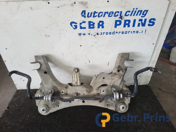 Gebruikte Subframe Renault Kangoo Express (FW) 1.5 dCi 95 Prijs € 151,25 Inclusief btw aangeboden door Autorec. Gebr. Prins b.v.