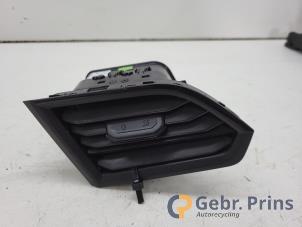 Gebruikte Luchtrooster Dashboard Volkswagen Transporter T6 2.0 TDI Prijs € 24,20 Inclusief btw aangeboden door Autorec. Gebr. Prins b.v.