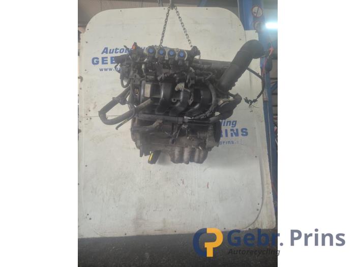 Motor van een Opel Corsa D 1.2 16V LPG 2013