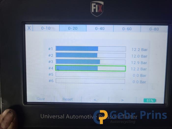 Motor van een Opel Corsa D 1.2 16V LPG 2013