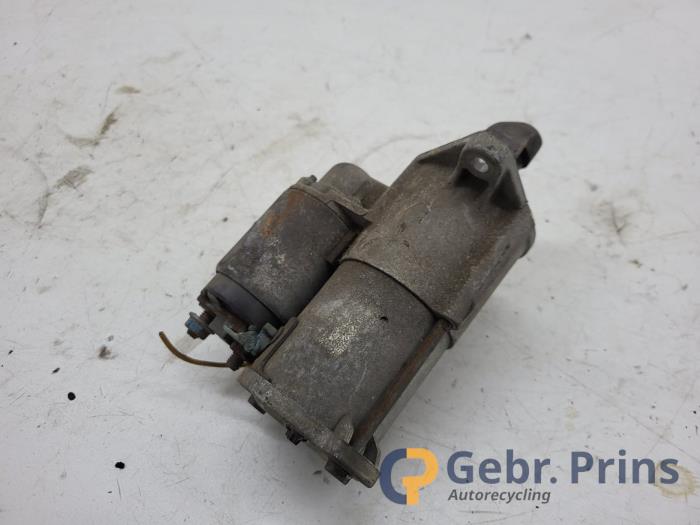 Startmotor van een Chevrolet Aveo (250) 1.4 16V LS 2011