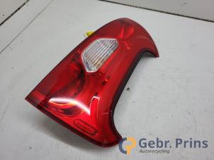 Gebruikte Achterlicht rechts Fiat Panda/Pandina (312) 0.9 TwinAir 60 Prijs € 30,00 Margeregeling aangeboden door Autorec. Gebr. Prins b.v.