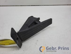 Gebruikte Gaspedaal BMW 3 serie Touring (F31) 330d 3.0 24V Prijs € 50,00 Margeregeling aangeboden door Autorec. Gebr. Prins b.v.