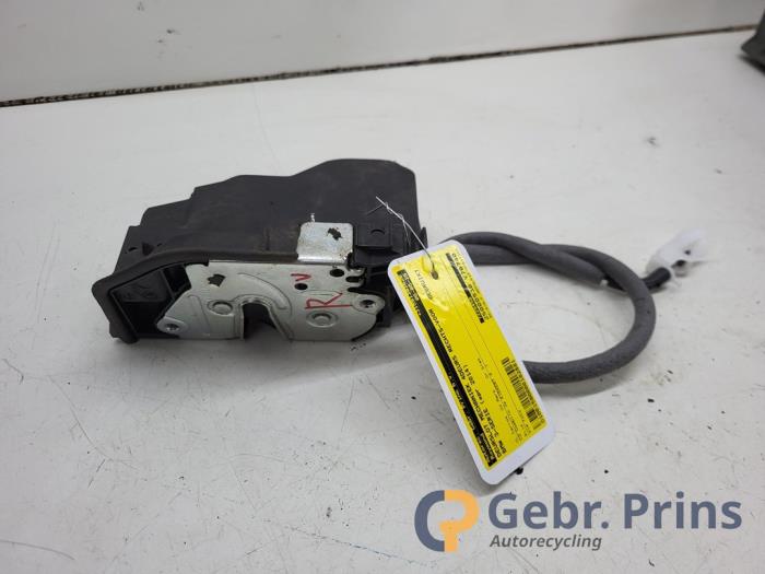 ZEALfix Door lock drive front right for passenger side 51217202146