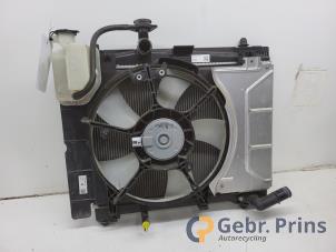 Gebruikte Koelerset Toyota Yaris III (P13) 1.33 16V Dual VVT-I Prijs € 125,00 Margeregeling aangeboden door Autorec. Gebr. Prins b.v.