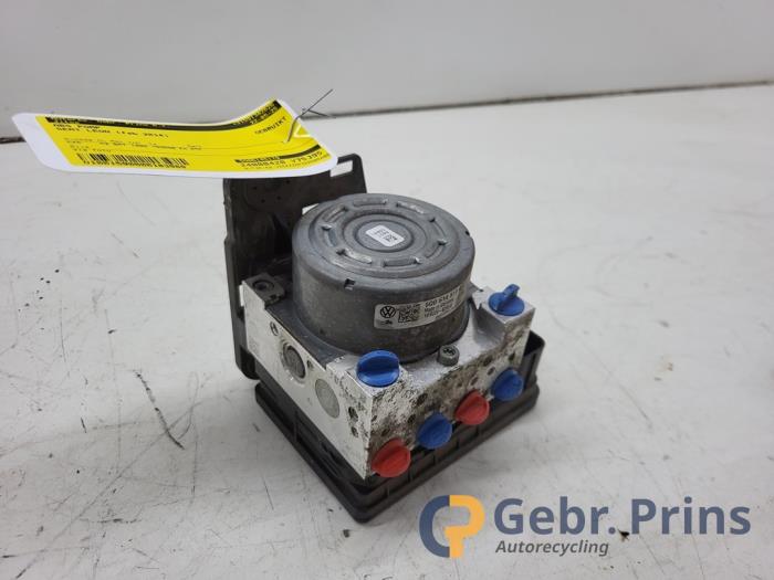 Gebruikte ABS Pomp Seat Leon ST (5FF) 1.4 TSI 16V Prijs € 150,00 Margeregeling aangeboden door Autorec. Gebr. Prins b.v.