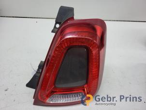 Gebruikte Achterlicht rechts Fiat 500C (312) 1.0 Hybrid Prijs € 100,00 Margeregeling aangeboden door Autorec. Gebr. Prins b.v.