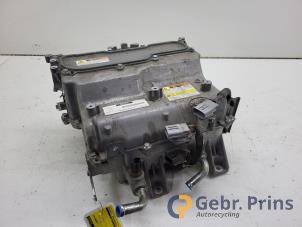 Gebruikte Regeleenheid elektrische aandrijving Mitsubishi Outlander (GF/GG) 2.0 16V PHEV 4x4 Prijs € 200,00 Margeregeling aangeboden door Autorec. Gebr. Prins b.v.