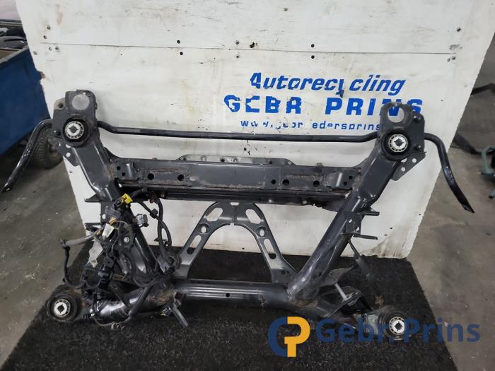 Gebruikte Subframe Volvo S60 III (ZS) 2.0 T5 16V Prijs € 300,00 Margeregeling aangeboden door Autorec. Gebr. Prins b.v.