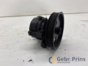 Gebruikte Pomp Servo Dacia Sandero I (BS) 1.4 Prijs € 75,00 Margeregeling aangeboden door Autorec. Gebr. Prins b.v.