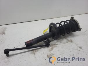 Gebruikte Mac Phersonpoot rechts-voor Mercedes A (177.0) 1.5 A-180d Prijs € 150,00 Margeregeling aangeboden door Autorec. Gebr. Prins b.v.