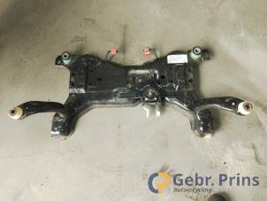 Gebruikte Subframe Ford Kuga I 2.5t AWD 20V Prijs € 100,00 Margeregeling aangeboden door Autorec. Gebr. Prins b.v.