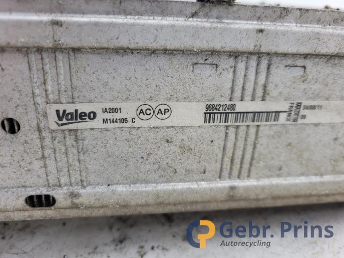 Intercooler van een Citroën Berlingo 1.6 Hdi 75 2012
