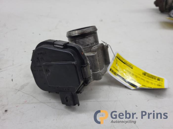 Gasklephuis van een Citroën Berlingo 1.6 Hdi 75 2012