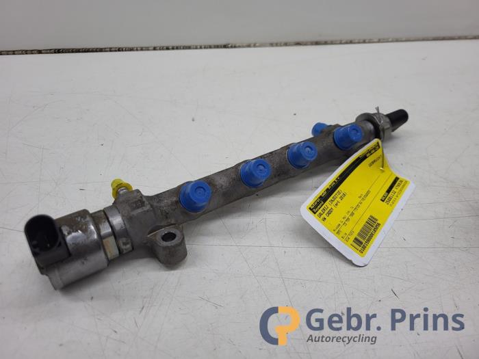 Gebruikte Injector brug Volkswagen Caddy IV 2.0 TDI 102 Prijs € 60,50 Inclusief btw aangeboden door Autorec. Gebr. Prins b.v.