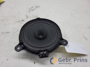 Gebruikte Speaker Mazda 2 (DJ/DL) 1.5 SkyActiv-G 90 Prijs € 20,00 Margeregeling aangeboden door Autorec. Gebr. Prins b.v.