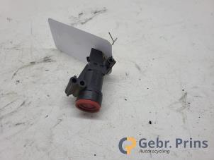 Gebruikte Schakelaar (diversen) Ford Kuga I 2.5t AWD 20V Prijs € 10,00 Margeregeling aangeboden door Autorec. Gebr. Prins b.v.