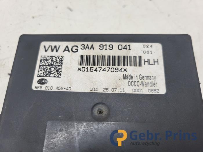 Centrale Deurvergrendelings Module van een Volkswagen Passat Variant (365) 1.4 TSI 16V 2011