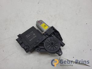 Gebruikte Portierruitmotor Volvo S60 III (ZS) 2.0 T5 16V Prijs € 50,00 Margeregeling aangeboden door Autorec. Gebr. Prins b.v.