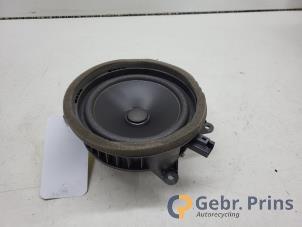 Gebruikte Speaker Volvo S60 III (ZS) 2.0 T5 16V Prijs € 30,00 Margeregeling aangeboden door Autorec. Gebr. Prins b.v.