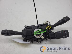 Gebruikte Combischakelaar Stuurkolom Dacia Lodgy (JS) 1.3 TCE 130 16V Prijs € 75,00 Margeregeling aangeboden door Autorec. Gebr. Prins b.v.