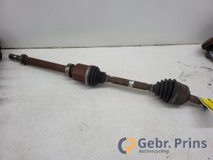 Gebruikte Steekas rechts-voor Dacia Lodgy (JS) 1.3 TCE 130 16V Prijs € 50,00 Margeregeling aangeboden door Autorec. Gebr. Prins b.v.