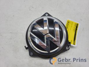 Gebruikte Handgreep Achterklep Volkswagen Polo V (6R) 1.0 TSI 12V BlueMotion Prijs € 20,00 Margeregeling aangeboden door Autorec. Gebr. Prins b.v.