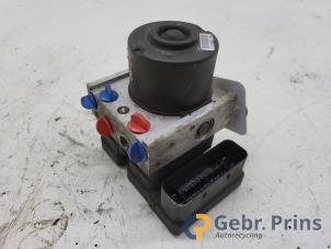 Gebruikte ABS Pomp Ford Fusion 1.4 16V Prijs € 50,00 Margeregeling aangeboden door Autorec. Gebr. Prins b.v.