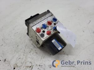 Gebruikte ABS Pomp Volkswagen Passat Variant (3C5) 2.0 FSI 16V Prijs € 50,00 Margeregeling aangeboden door Autorec. Gebr. Prins b.v.