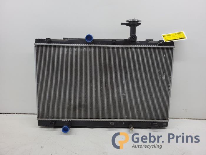 Gebruikte Radiateur Suzuki Vitara (LY/MY) 1.6 16V VVT Prijs € 100,00 Margeregeling aangeboden door Autorec. Gebr. Prins b.v.