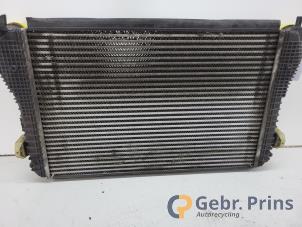Gebruikte Intercooler Volkswagen Golf VI Variant (AJ5/1KA) 1.6 TDI 16V 105 Prijs € 75,00 Margeregeling aangeboden door Autorec. Gebr. Prins b.v.