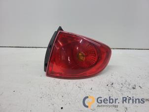 Gebruikte Achterlicht rechts Seat Altea (5P1) 1.4 TSI 16V Prijs € 30,00 Margeregeling aangeboden door Autorec. Gebr. Prins b.v.