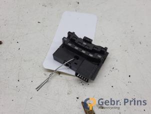 Gebruikte Stuurhoek sensor Seat Altea (5P1) 1.4 TSI 16V Prijs € 15,00 Margeregeling aangeboden door Autorec. Gebr. Prins b.v.