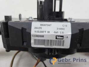 Gebruikte Combischakelaar Stuurkolom Peugeot 207/207+ (WA/WC/WM) 1.4 16V Prijs € 35,00 Margeregeling aangeboden door Autorec. Gebr. Prins b.v.