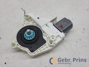 Gebruikte Motor electrisch raam Audi A1 Sportback (8XA/8XF) 1.2 TFSI Prijs € 25,00 Margeregeling aangeboden door Autorec. Gebr. Prins b.v.