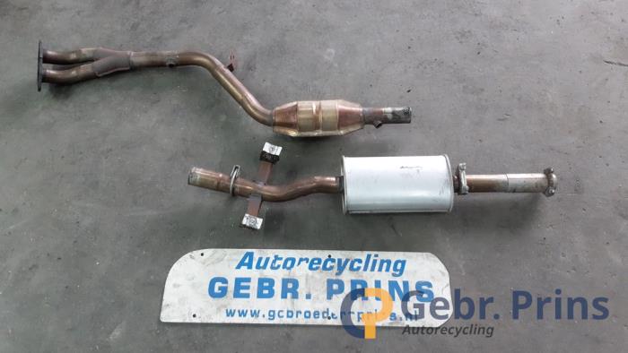 Gebruikte Voorpijp + katalysator BMW 3 serie (E46/4) 318i 16V Prijs € 100,00 Margeregeling aangeboden door Autorec. Gebr. Prins b.v.