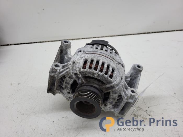 Gebruikte Dynamo Fiat Croma (194) 2.2 MPI 16V Prijs € 40,00 Margeregeling aangeboden door Autorec. Gebr. Prins b.v.