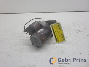 Gebruikte Startmotor Renault Scénic II (JM) 1.6 16V Prijs € 30,00 Margeregeling aangeboden door Autorec. Gebr. Prins b.v.