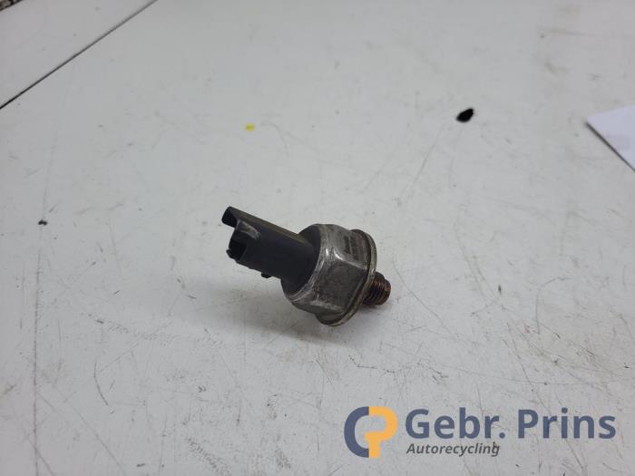 Gebruikte Druksensor Ford Focus 3 Wagon 1.6 TDCi ECOnetic Prijs € 25,00 Margeregeling aangeboden door Autorec. Gebr. Prins b.v.