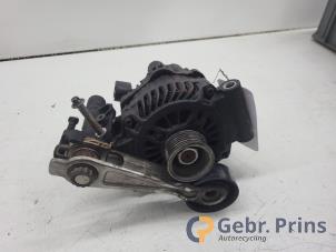 Gebruikte Dynamo Peugeot 207 CC (WB) 1.6 16V Prijs € 35,00 Margeregeling aangeboden door Autorec. Gebr. Prins b.v.