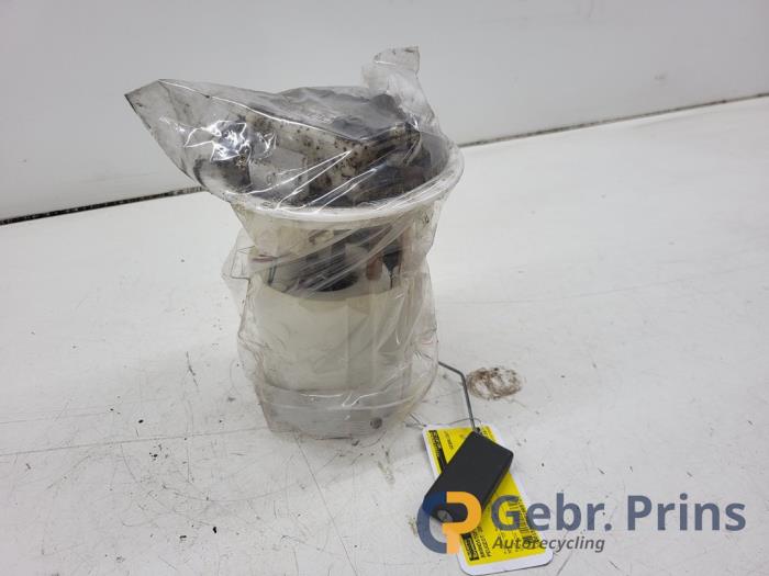 Gebruikte Tank element Pomp Peugeot 207 CC (WB) 1.6 16V Prijs € 30,00 Margeregeling aangeboden door Autorec. Gebr. Prins b.v.