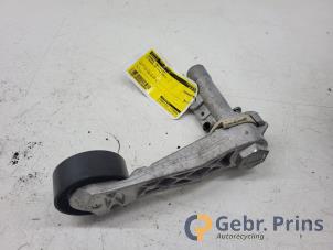Gebruikte Spanrol Multiriem Citroen C4 Berline (NC) 1.6 16V VTi Prijs € 20,00 Margeregeling aangeboden door Autorec. Gebr. Prins b.v.