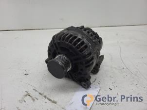 Gebruikte Dynamo Volkswagen Eos (1F7/F8) 1.4 TSI 16V BlueMotion Prijs € 40,00 Margeregeling aangeboden door Autorec. Gebr. Prins b.v.