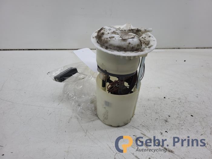 Gebruikte Tank element Pomp Ford Ka II 1.2 Prijs € 25,00 Margeregeling aangeboden door Autorec. Gebr. Prins b.v.