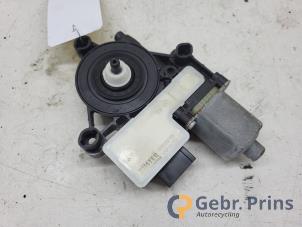 Gebruikte Motor portierruit Volkswagen Golf VIII (CD1) 2.0 GTD 16V Prijs € 30,00 Margeregeling aangeboden door Autorec. Gebr. Prins b.v.