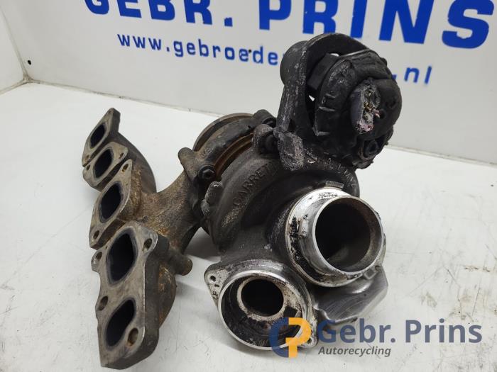 Turbo van een Volkswagen Golf VIII (CD1) 2.0 GTD 16V 2022