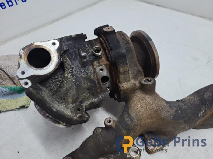 Turbo van een Volkswagen Golf VIII (CD1) 2.0 GTD 16V 2022