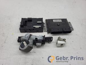 Gebruikte Kontaktslot + computer Nissan Micra (K12) 1.2 16V Prijs € 100,00 Margeregeling aangeboden door Autorec. Gebr. Prins b.v.