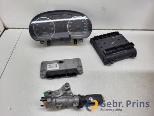 Gebruikte Kontaktslot + computer Volkswagen Polo IV (9N1/2/3) 1.4 16V Prijs € 75,00 Margeregeling aangeboden door Autorec. Gebr. Prins b.v.